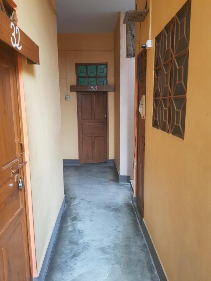 Family Guest House Varanasi Exteriör bild